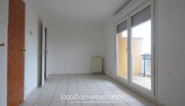 Logement tudiant Studio à Vitry sur Seine (94400)