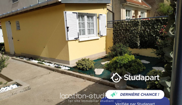 Logement �tudiant Studio &agrave; Vitry sur Seine (94400)