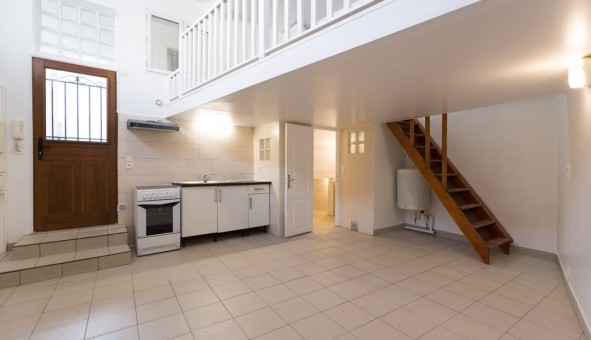 Logement �tudiant Studio &agrave; Vitry sur Seine (94400)