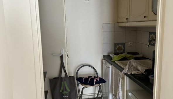 Logement tudiant Studio à Voisins le Bretonneux (78960)