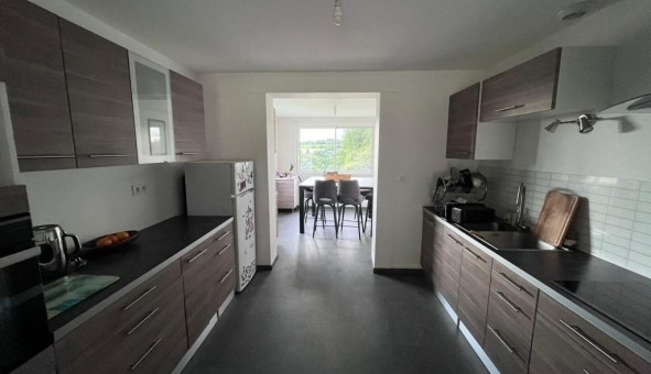 Logement tudiant T1 à Ambrires les Valles (53300)