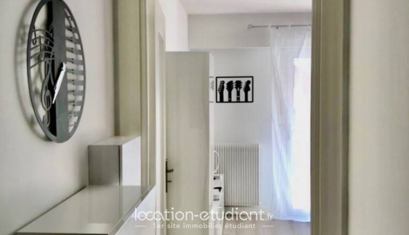 Logement étudiant Studio &agrave; Antibes (06160)