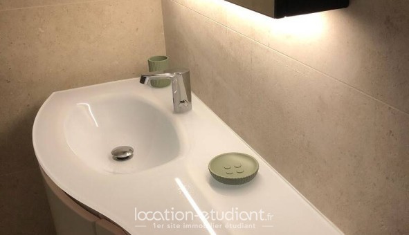 Logement étudiant Studio &agrave; Antibes (06160)