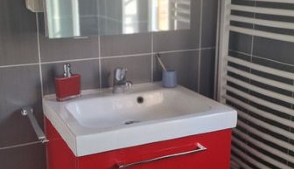 Logement �tudiant T1 &agrave; Armenti�res sur Avre (27820)