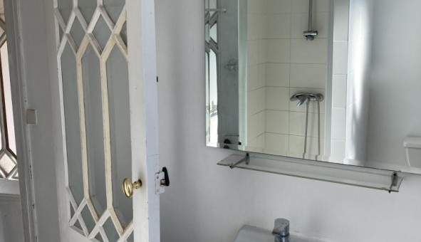 Logement tudiant T1 à Arveyres (33500)