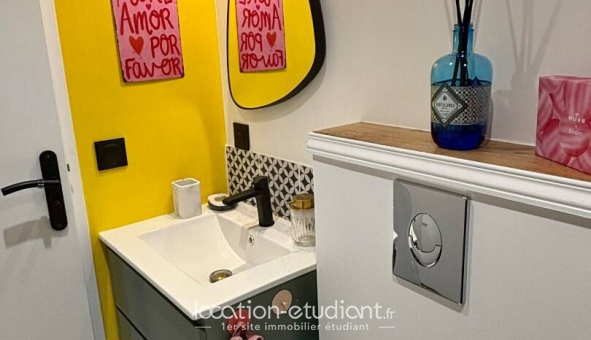 Logement étudiant Studio &agrave; Bordeaux (33300)