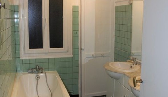 Logement �tudiant T1 &agrave; Bordeaux (33300)