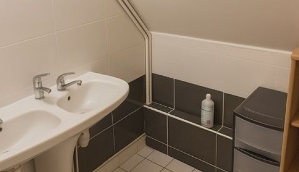 Logement �tudiant T1 &agrave; Breuillet (91650)