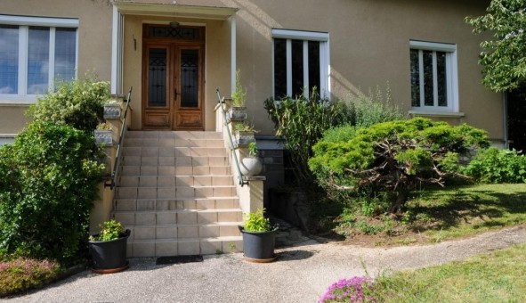 Logement tudiant Location T1 Vide Cahors (46000)