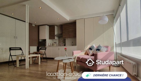 Logement étudiant Studio &agrave; Courbevoie (92400)