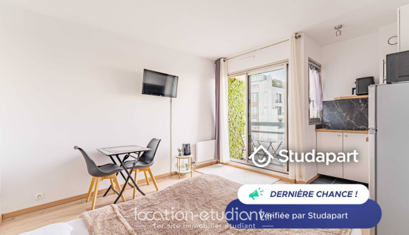 Logement étudiant Studio &agrave; Courbevoie (92400)