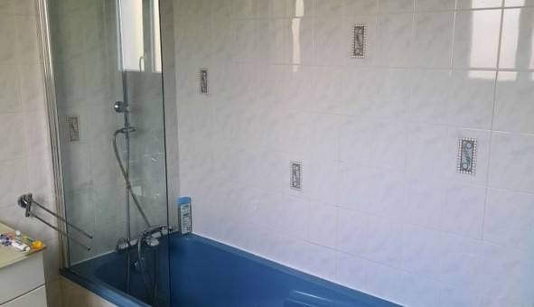 Logement �tudiant T1 &agrave; Dom�rat (03410)