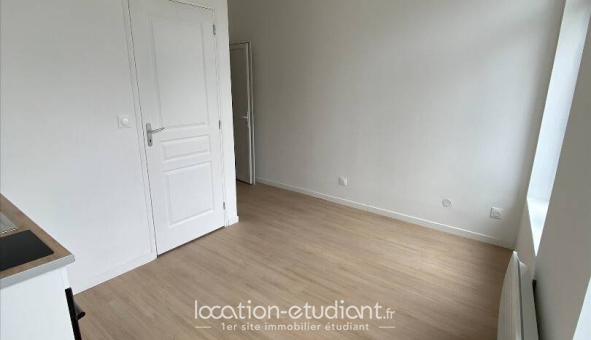Logement étudiant Studio &agrave; Les Ayvelles (08000)