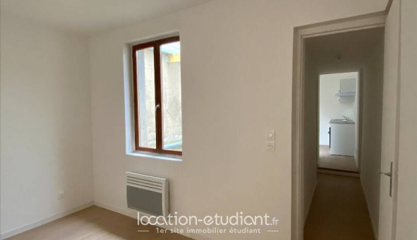 Logement étudiant Studio &agrave; Les Ayvelles (08000)