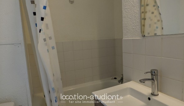 Logement étudiant Studio &agrave; Lille (59800)