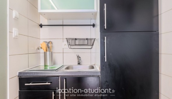 Logement étudiant Studio &agrave; Lille (59800)