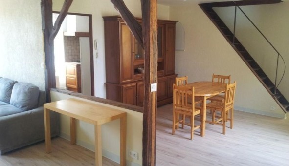 Logement �tudiant T1 &agrave; Neauphle le Ch�teau (78640)