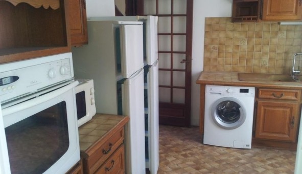 Logement �tudiant T1 &agrave; Neauphle le Ch�teau (78640)