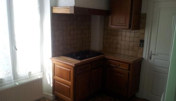 Logement �tudiant T1 &agrave; Neauphle le Ch�teau (78640)