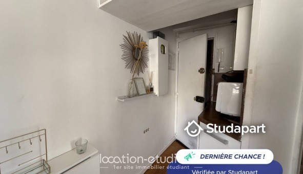 Logement étudiant Studio &agrave; Paris 01er arrondissement (75001)