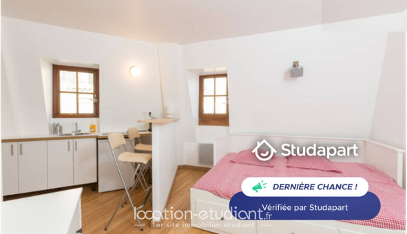 Logement étudiant Studio &agrave; Paris 08ème arrondissement (75008)