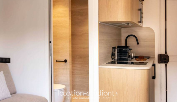 Logement étudiant Studio &agrave; Paris 08ème arrondissement (75008)