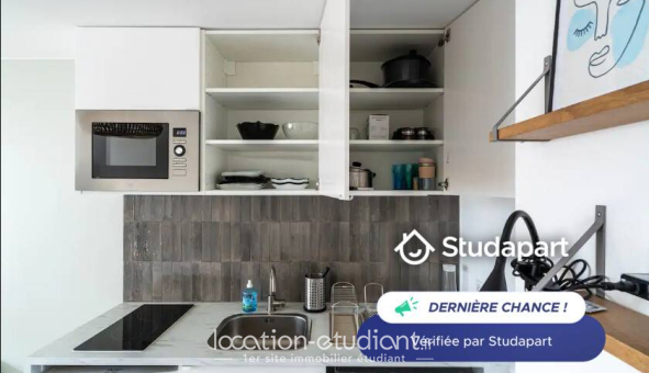 Logement étudiant Studio &agrave; Paris 10ème arrondissement (75010)