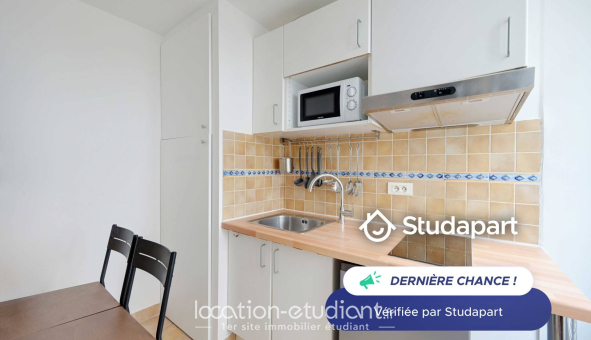 Logement étudiant Studio &agrave; Paris 10ème arrondissement (75010)