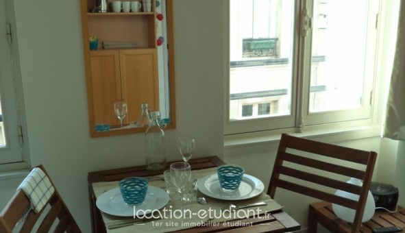 Logement étudiant Studio &agrave; Paris 11ème arrondissement (75011)