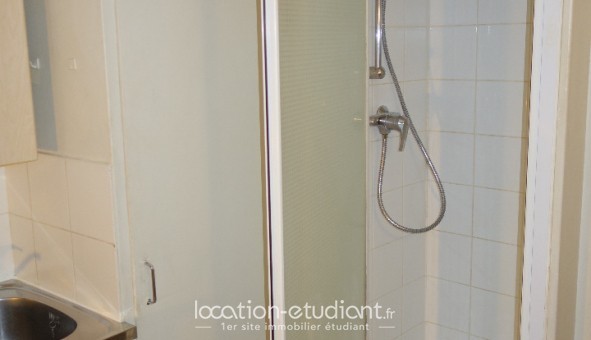 Logement étudiant Studio &agrave; Paris 15ème arrondissement (75015)