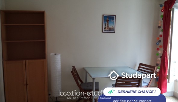 Logement étudiant Studio &agrave; Paris 15ème arrondissement (75015)