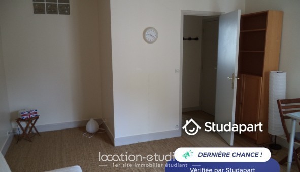 Logement étudiant Studio &agrave; Paris 15ème arrondissement (75015)