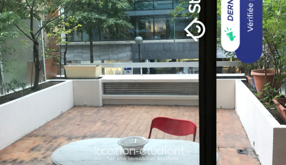 Logement étudiant Studio &agrave; Paris 15ème arrondissement (75015)