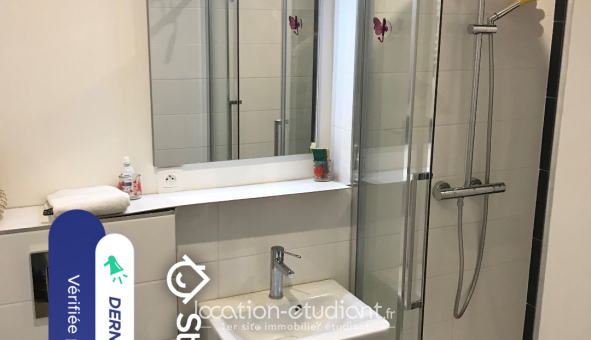 Logement étudiant Studio &agrave; Paris 15ème arrondissement (75015)