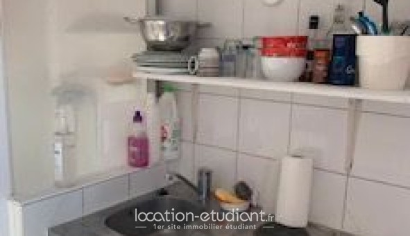 Logement étudiant Studio &agrave; Paris 17ème arrondissement (75017)