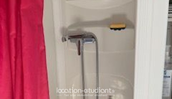 Logement étudiant Studio &agrave; Paris 17ème arrondissement (75017)
