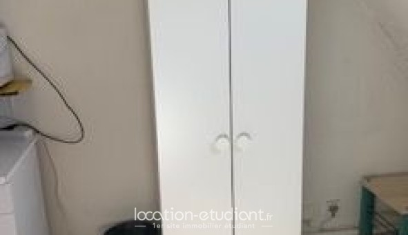 Logement étudiant Studio &agrave; Paris 17ème arrondissement (75017)
