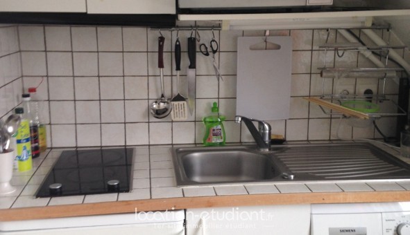 Logement étudiant Studio &agrave; Paris 17ème arrondissement (75017)