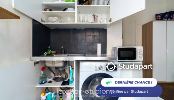 Logement étudiant Studio &agrave; Paris 17ème arrondissement (75017)