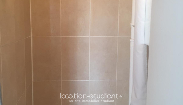 Logement étudiant Studio &agrave; Paris 17ème arrondissement (75017)
