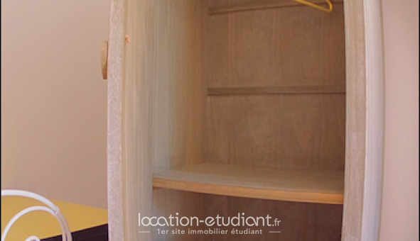 Logement étudiant Studio &agrave; Paris 18ème arrondissement (75018)