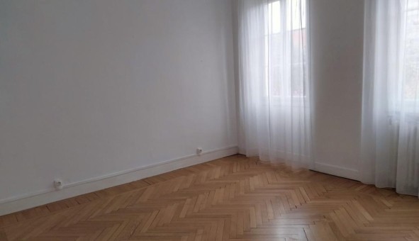 Logement tudiant T1 à Pau (64000)