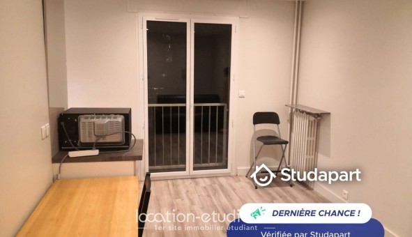 Logement étudiant Studio &agrave; Saint Cloud (92210)