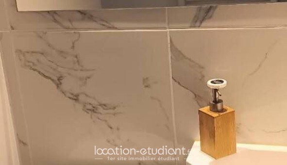 Logement étudiant Studio &agrave; Saint Étienne (42100)