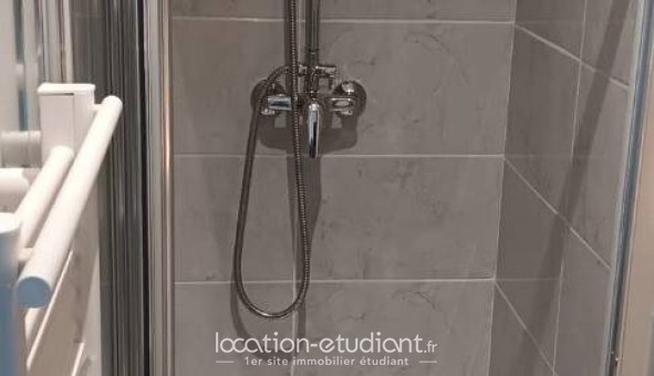 Logement étudiant Studio &agrave; Saint Étienne (42100)