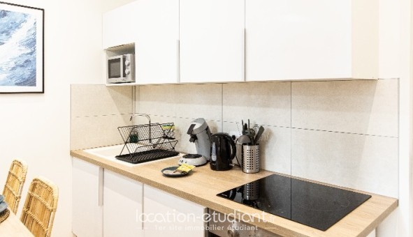 Logement étudiant Studio &agrave; Saint Maime (04300)