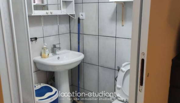 Logement étudiant Studio &agrave; Saint Maur des Fossés (94210)