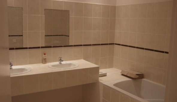 Logement tudiant T1 à Ste (34200)