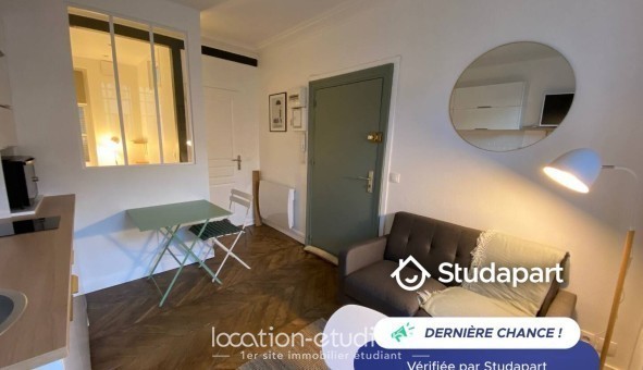 Logement étudiant Location Studio Meubl&eacute; Versailles (78000)