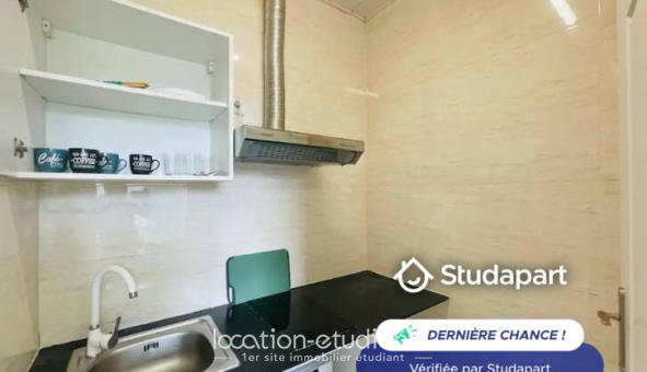 Logement étudiant Studio &agrave; Villejuif (94800)